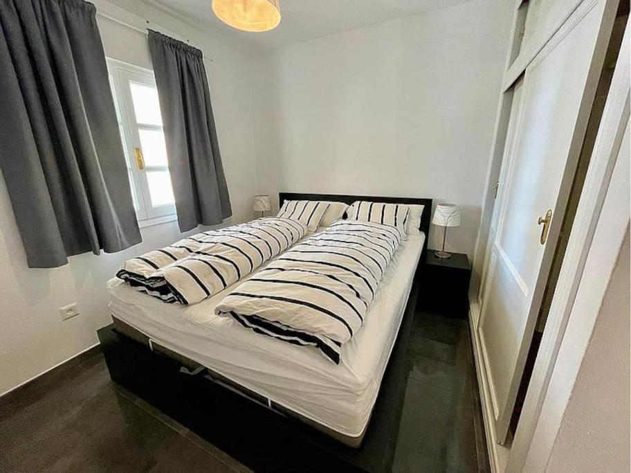 Lux 2 Kmr App Stella Blanca Met Zwembaden Airco En Zeezicht Appartement